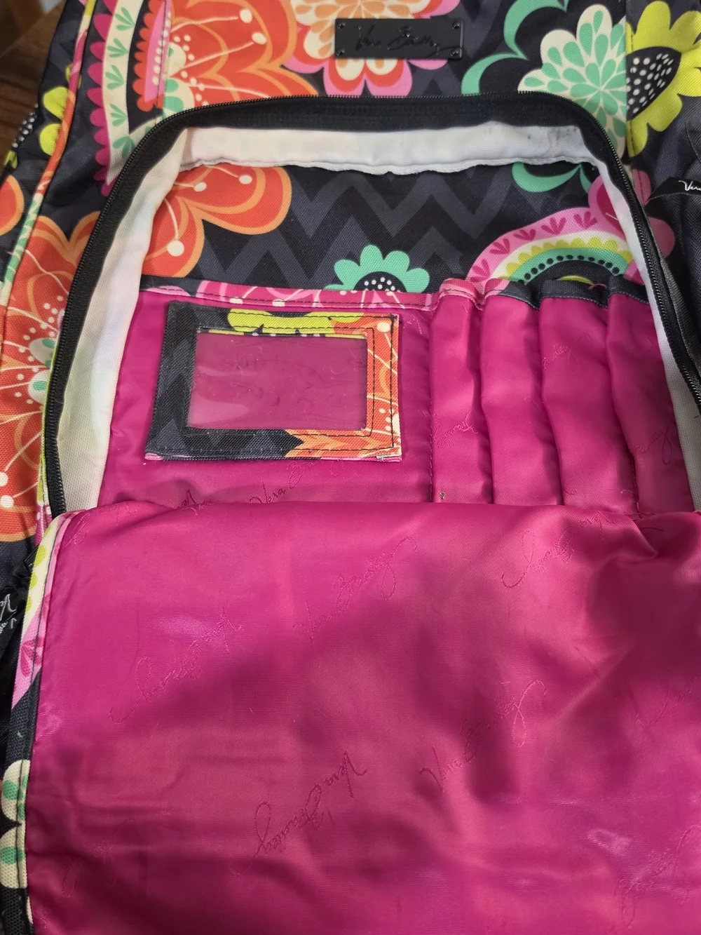 VERA BRADLEY 